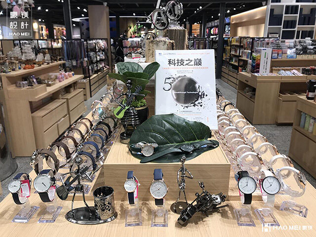 書店書架